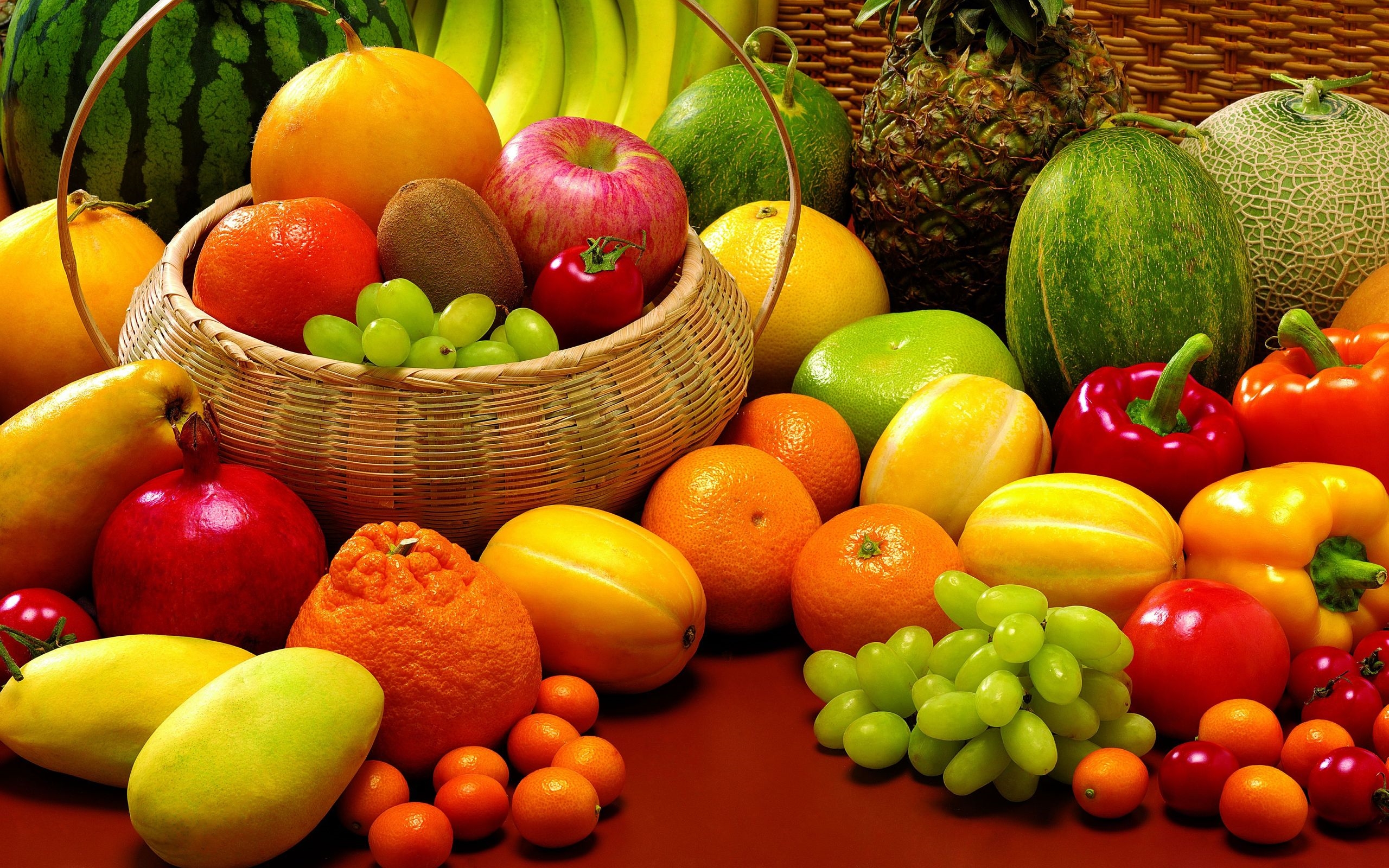 Fresh Fruits Wallpaper