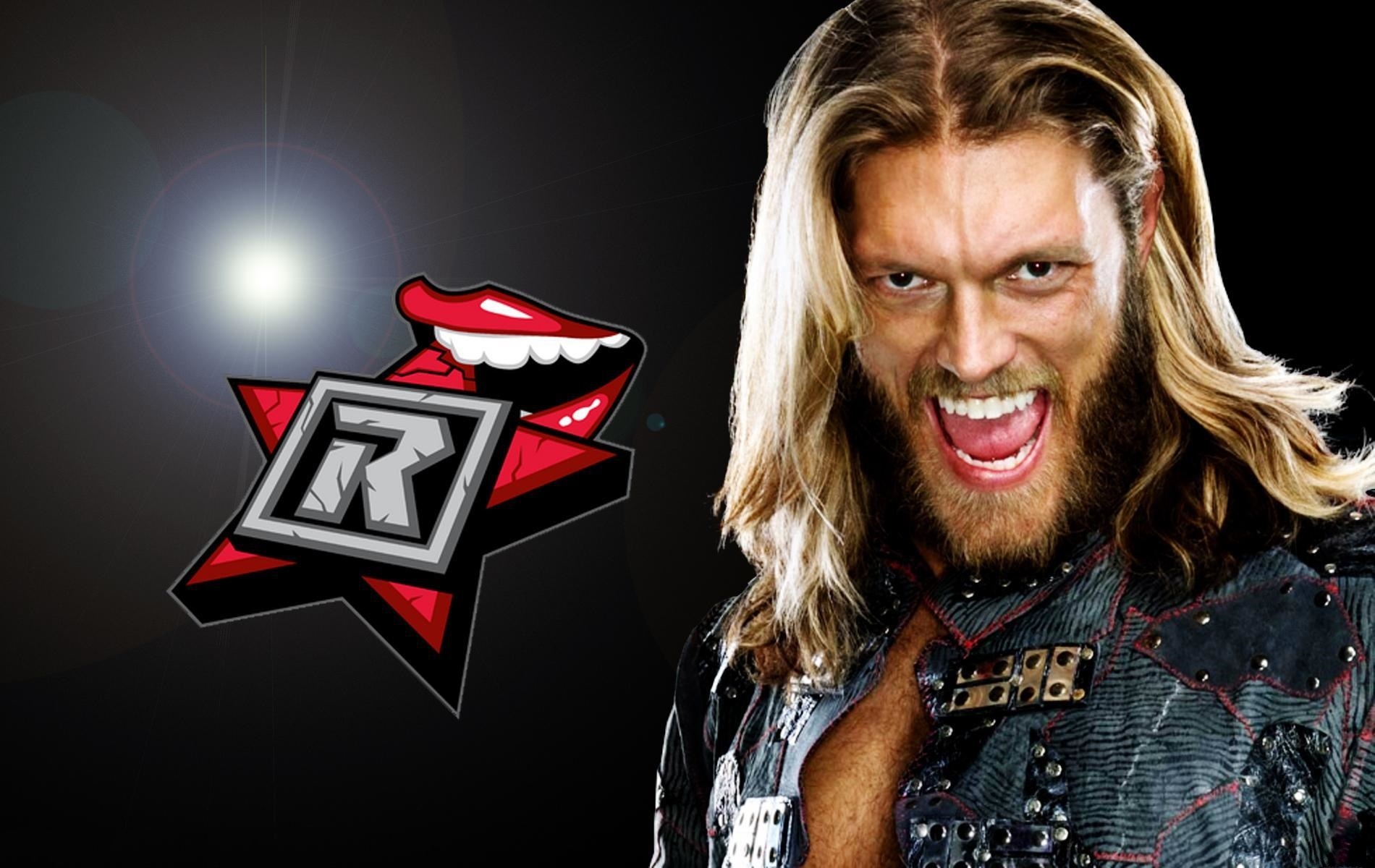 Edge mean. Эдж WWE. Edge WWE 2022. Edge Рестлер. Edge WWE рост.